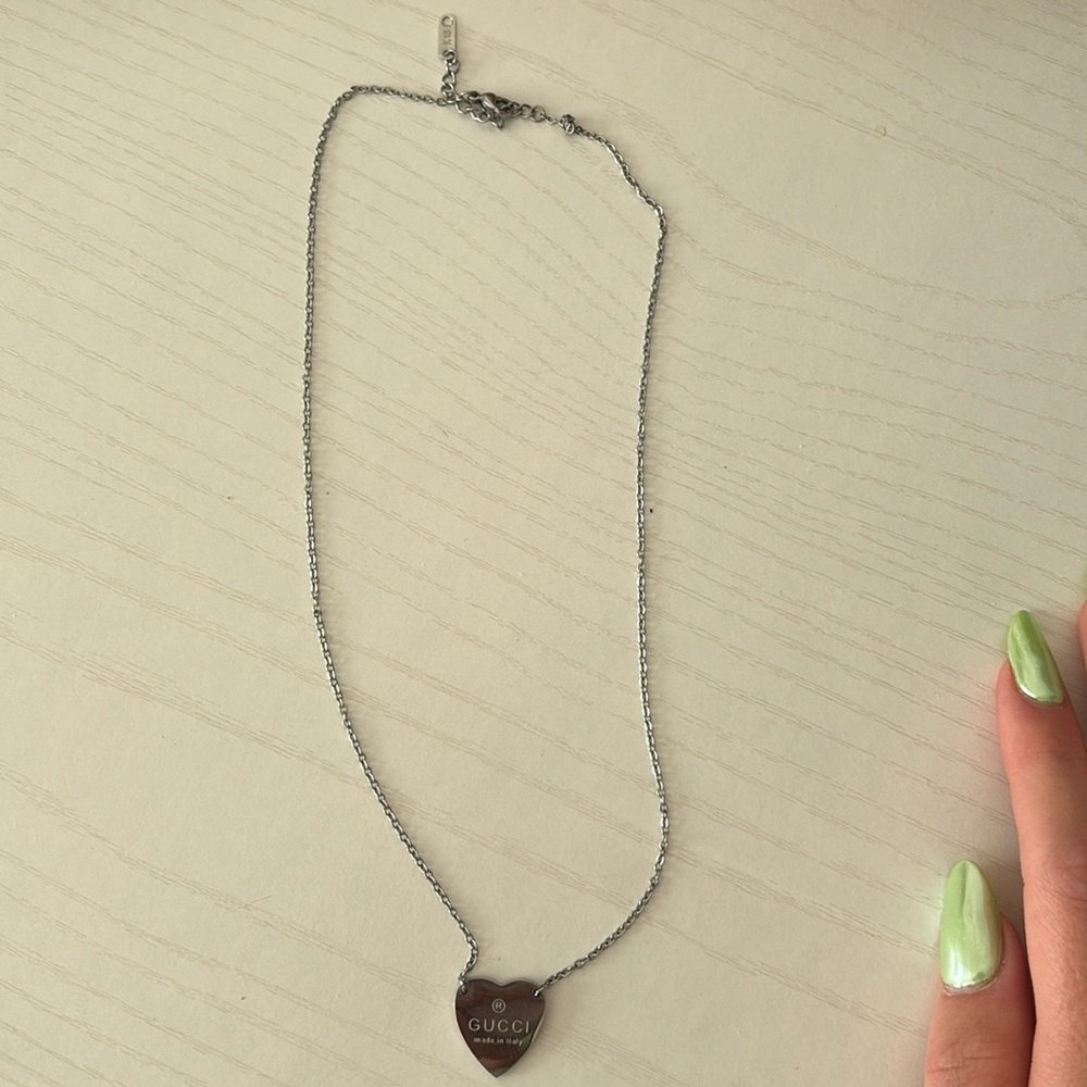 Gucci heart necklace